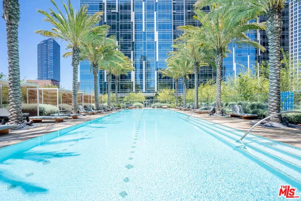 877 Francisco Street 2210, Los Angeles, CA — listing photo 1