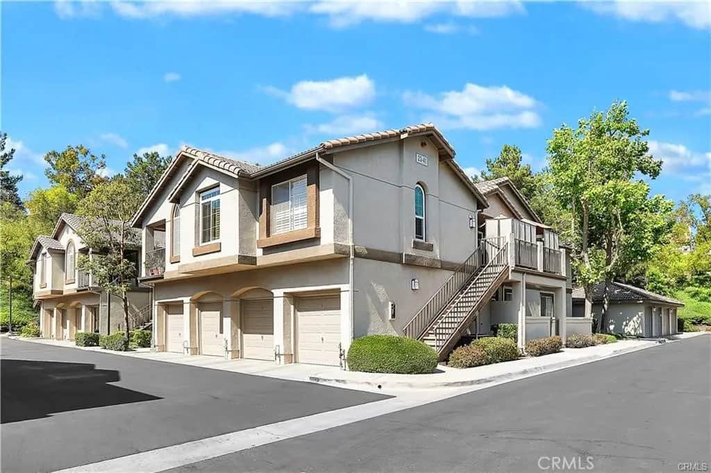 27 Chaumont Circle, Lake Forest, CA — listing photo 1