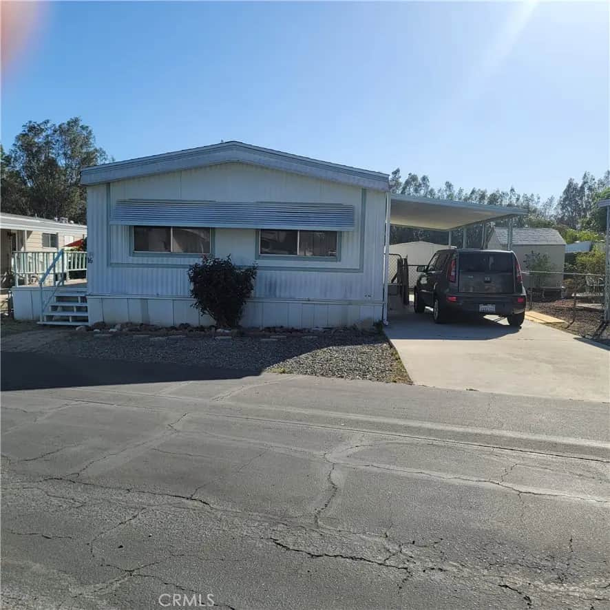 21601 Canyon Drive 16, Wildomar, CA — listing photo 1