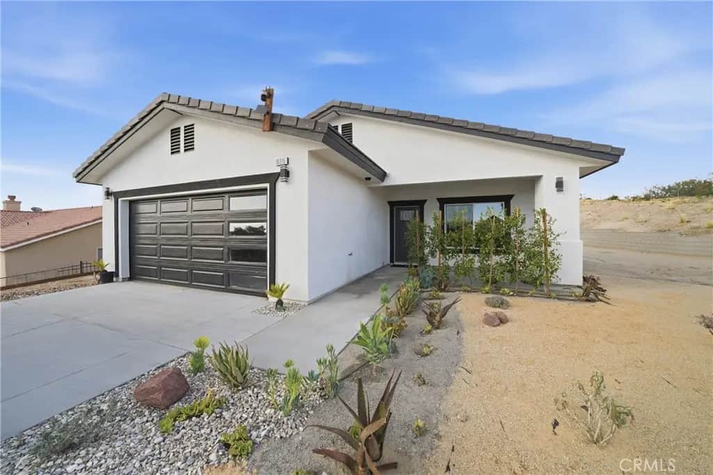 16315 Orick Avenue, Victorville, CA — listing photo 1
