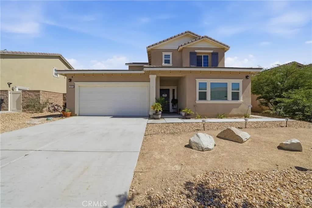 13070 Sierra Madre Court, Victorville, CA — listing photo 1