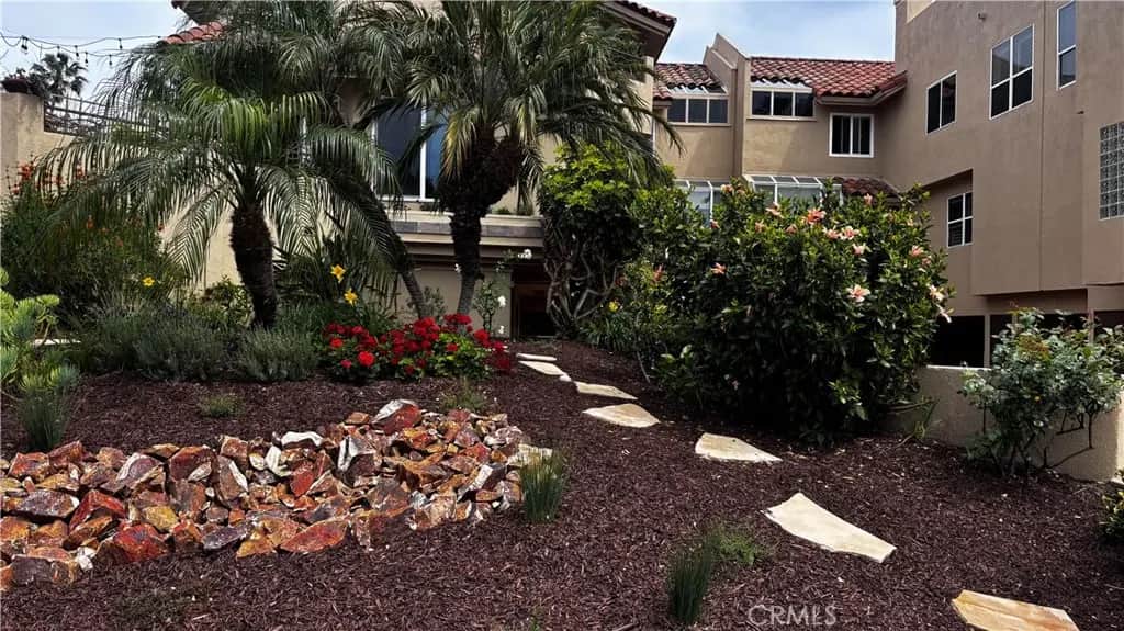 730 S Catalina Ave. Unit D, Redondo Beach, CA — listing photo 1
