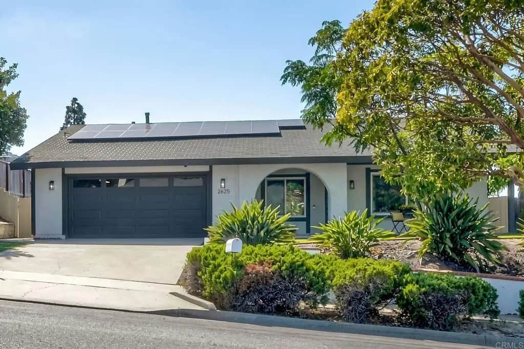 2625 Joann Drive, Oceanside, CA — listing photo 1