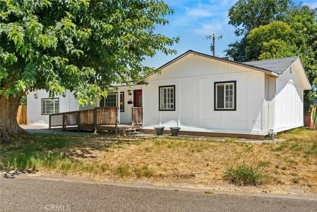 30 Mcglynn Drive, Red Bluff, CA — listing photo 1