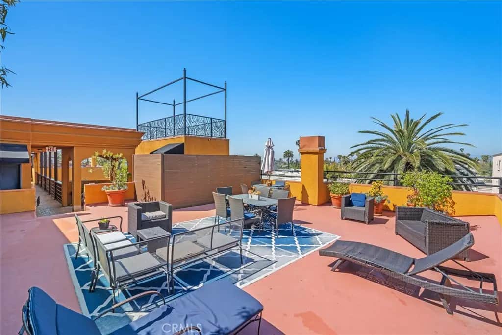828 N Hudson Avenue 106, Los Angeles, CA — listing photo 1
