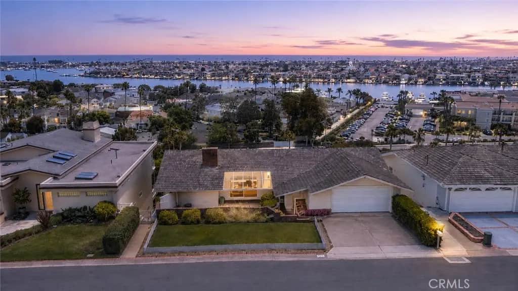 801 Kings, Newport Beach, CA — listing photo 1