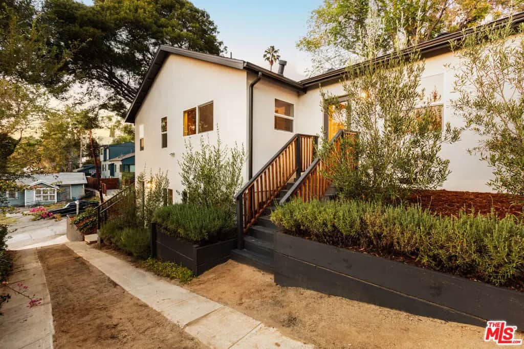 4020 Clayton Avenue, Los Angeles, CA — listing photo 1