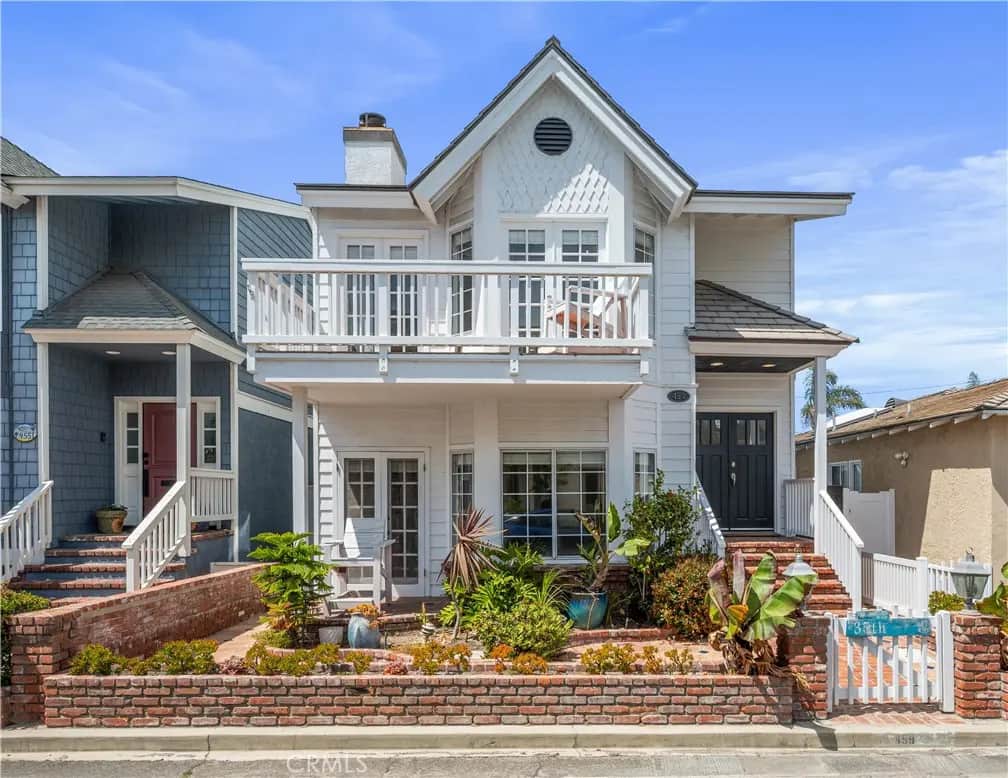 459 35th Street, Manhattan Beach, CA — listing photo 1