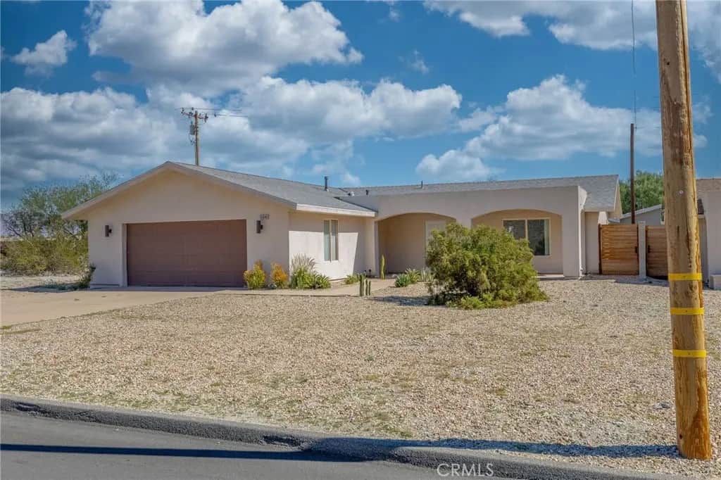 15840 Clearwater, Palm Springs, CA — listing photo 1