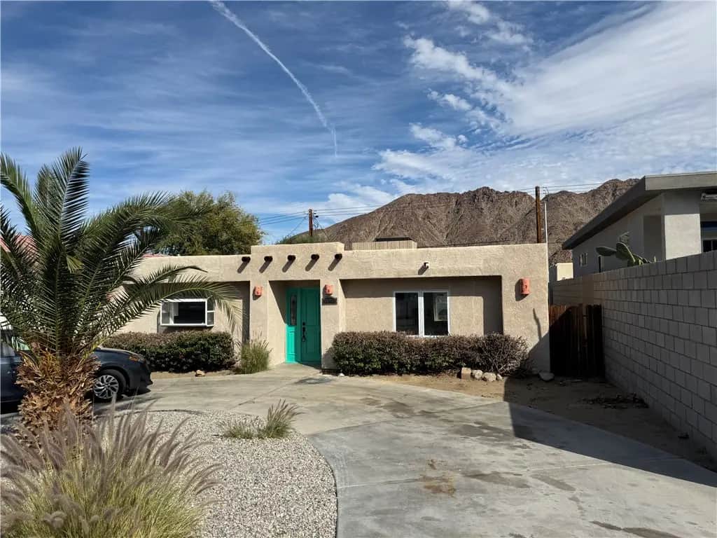 54066 Avenida Velasco, La Quinta, CA — listing photo 1