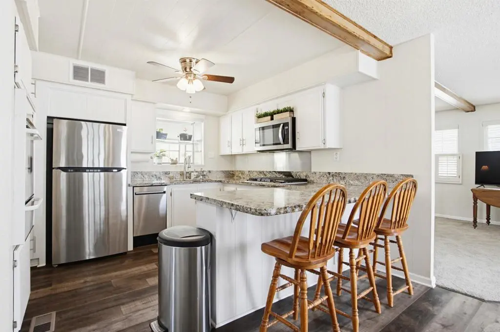 248 Starling Lane, Oceanside, CA — listing photo 1