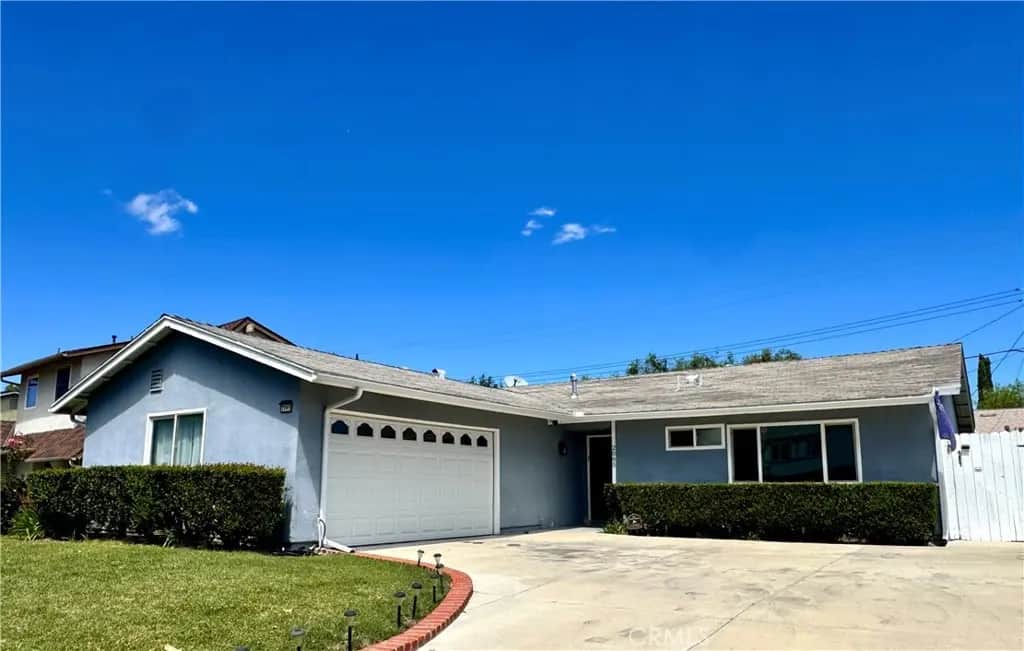 2065 Morley, Simi Valley, CA — listing photo 1