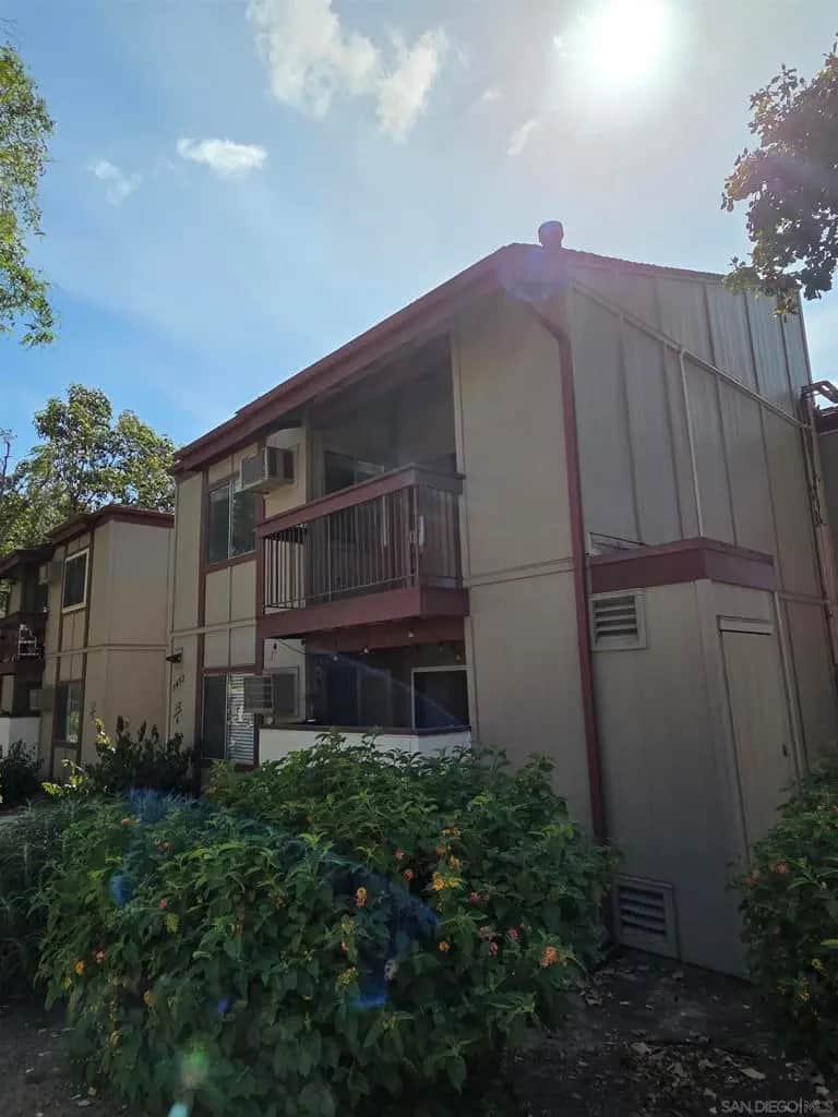 5432 Adobe Falls Rd. 12, San Diego, CA — listing photo 1