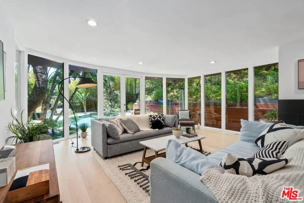 2617 Harlesden Court, Los Angeles, CA — listing photo 1