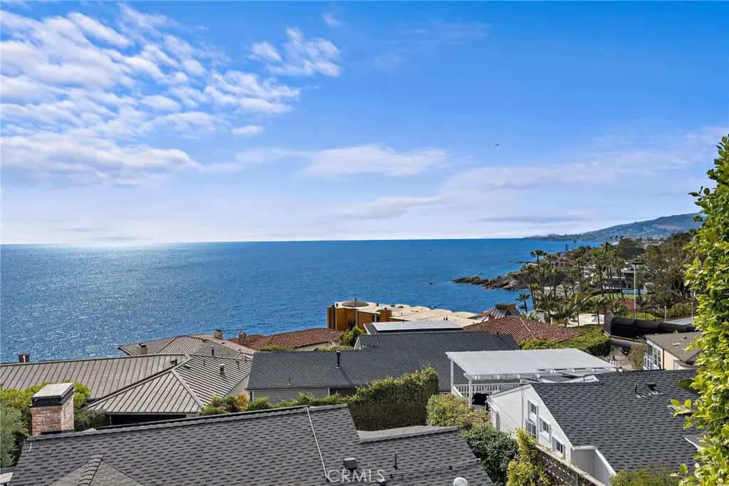 2609 Victoria Drive, Laguna Beach, CA — listing photo 1