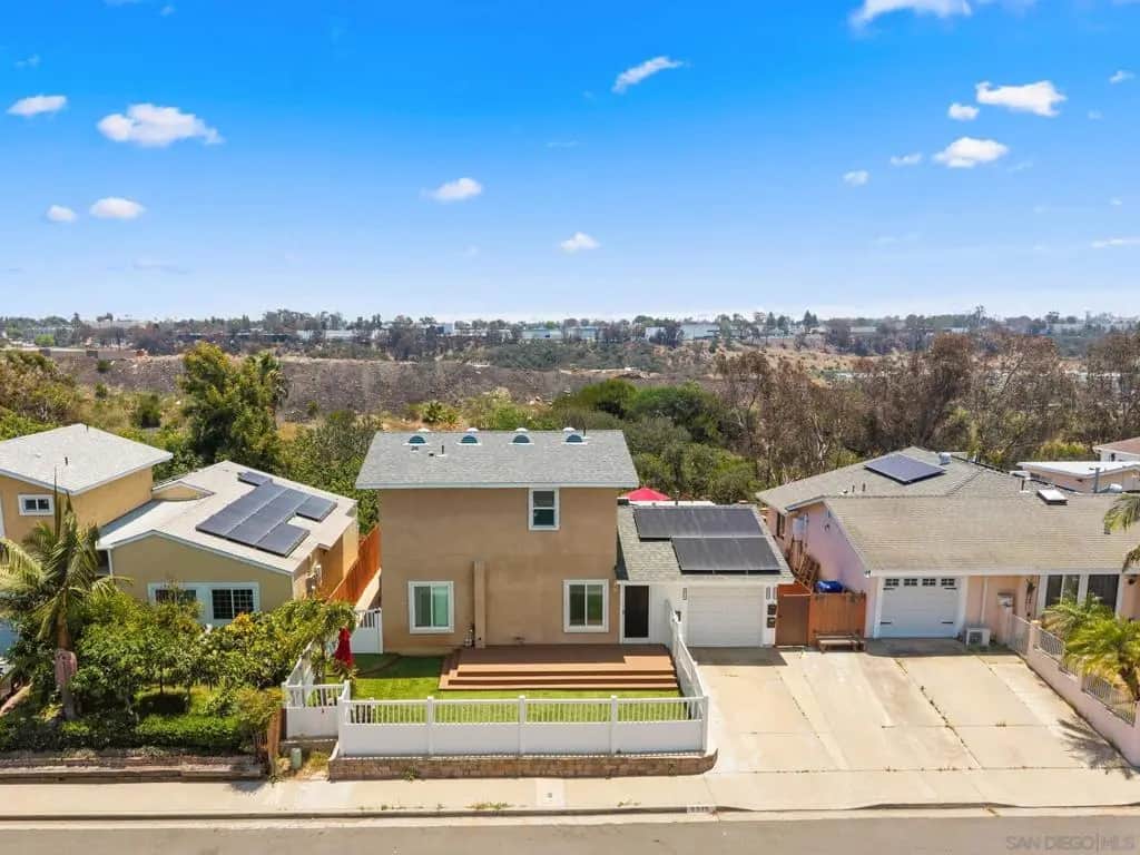 8519 Jade Coast Dr, San Diego, CA — listing photo 1