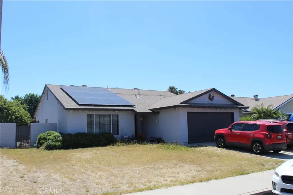 14158 Linnett, Moreno Valley, CA — listing photo 1