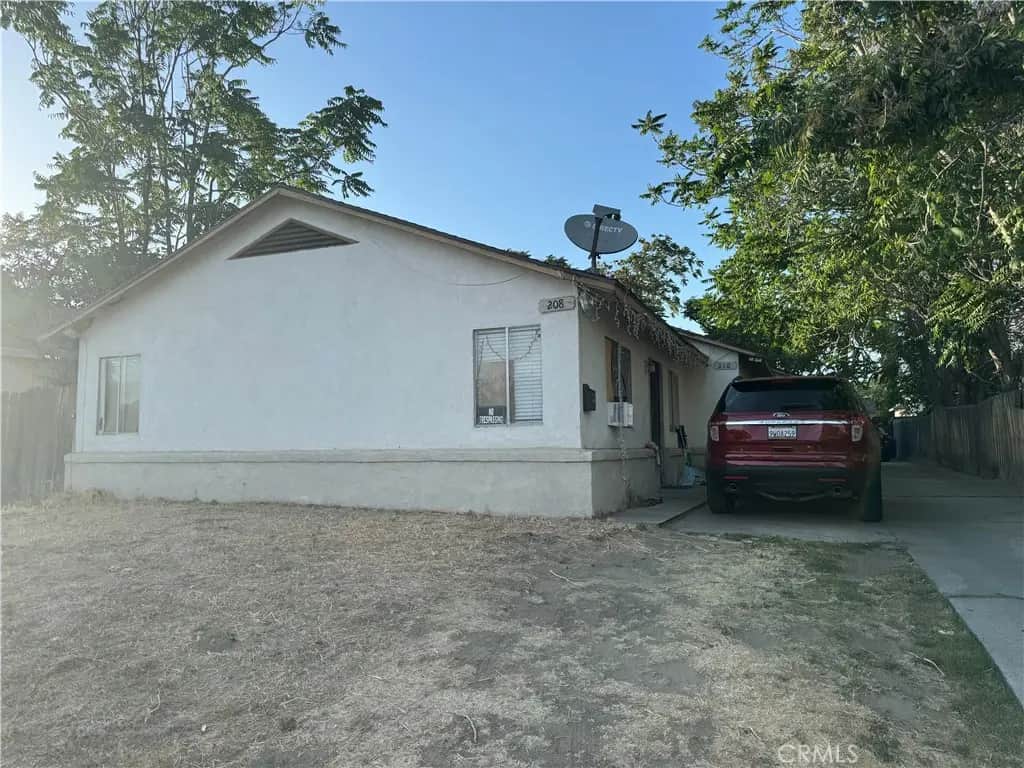 210 E Olive, San Bernardino, CA — listing photo 1