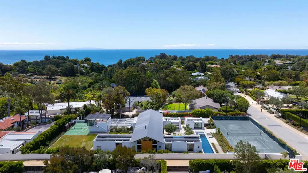 6728 Wildlife Road, Malibu, CA — listing photo 1