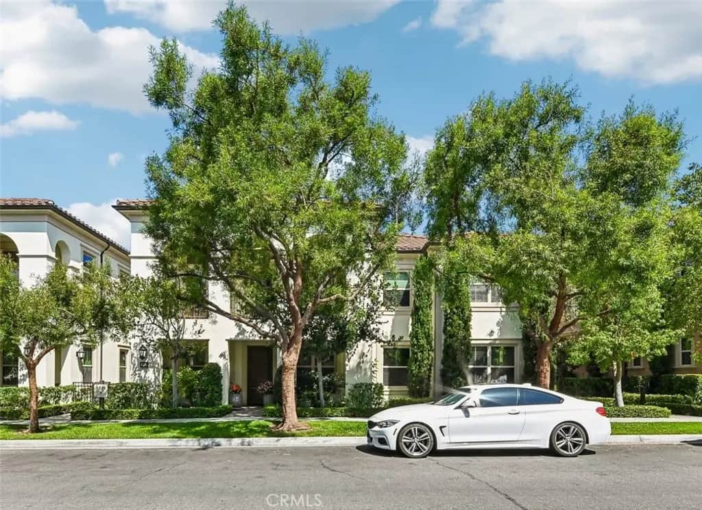 95 Mayfair, Irvine, CA — listing photo 1