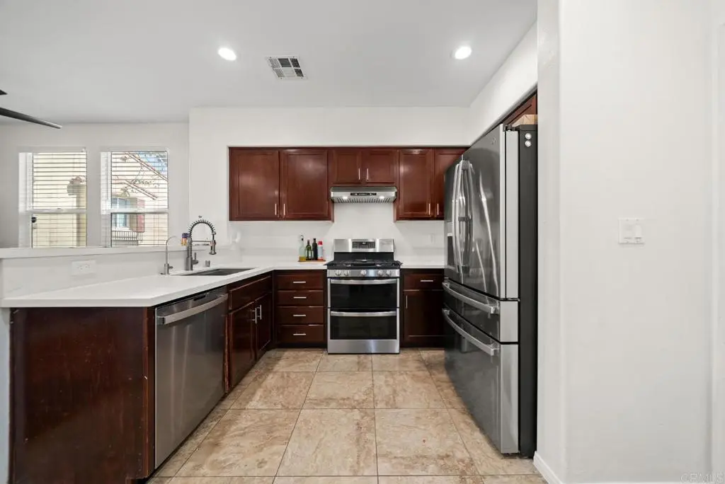4300 Newton Avenue 8, San Diego, CA — listing photo 1