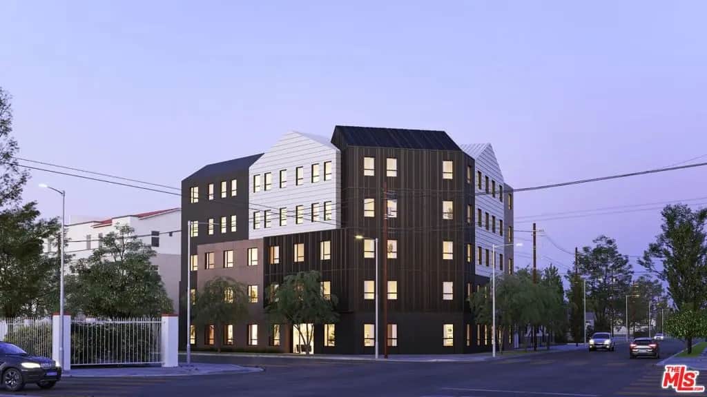 964 E Jefferson Boulevard, Los Angeles, CA — listing photo 1