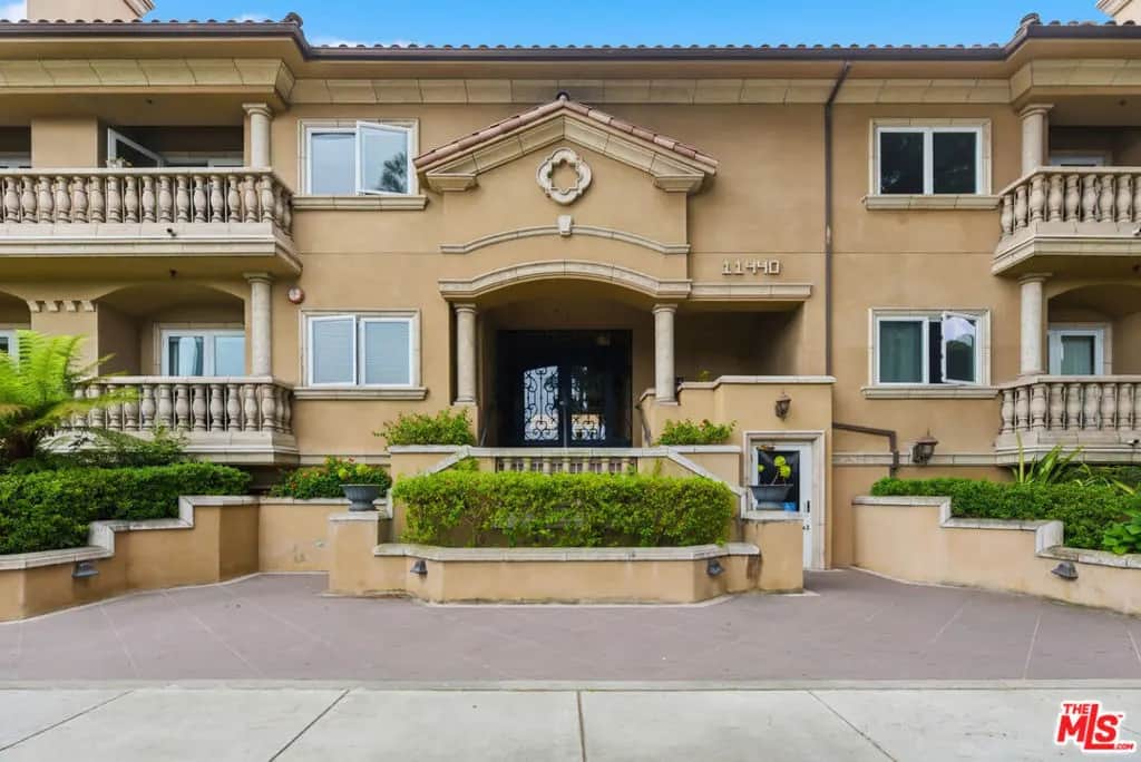 11440 National Boulevard 16, Los Angeles, CA — listing photo 1