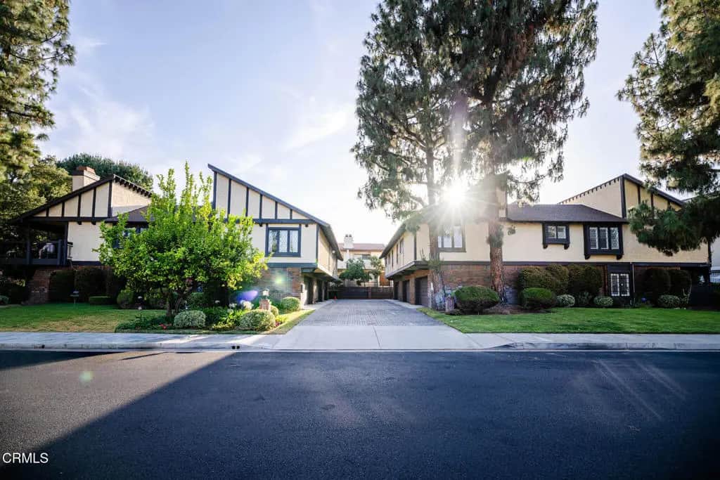 503 W Duarte Road 6, Arcadia, CA — listing photo 1