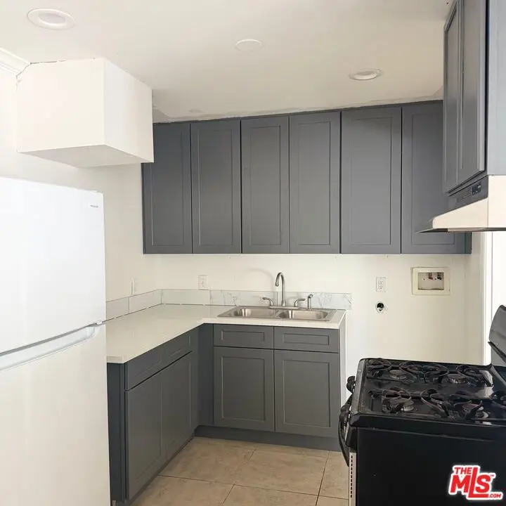 38232 Delacour Drive, Palmdale, CA — listing photo 1