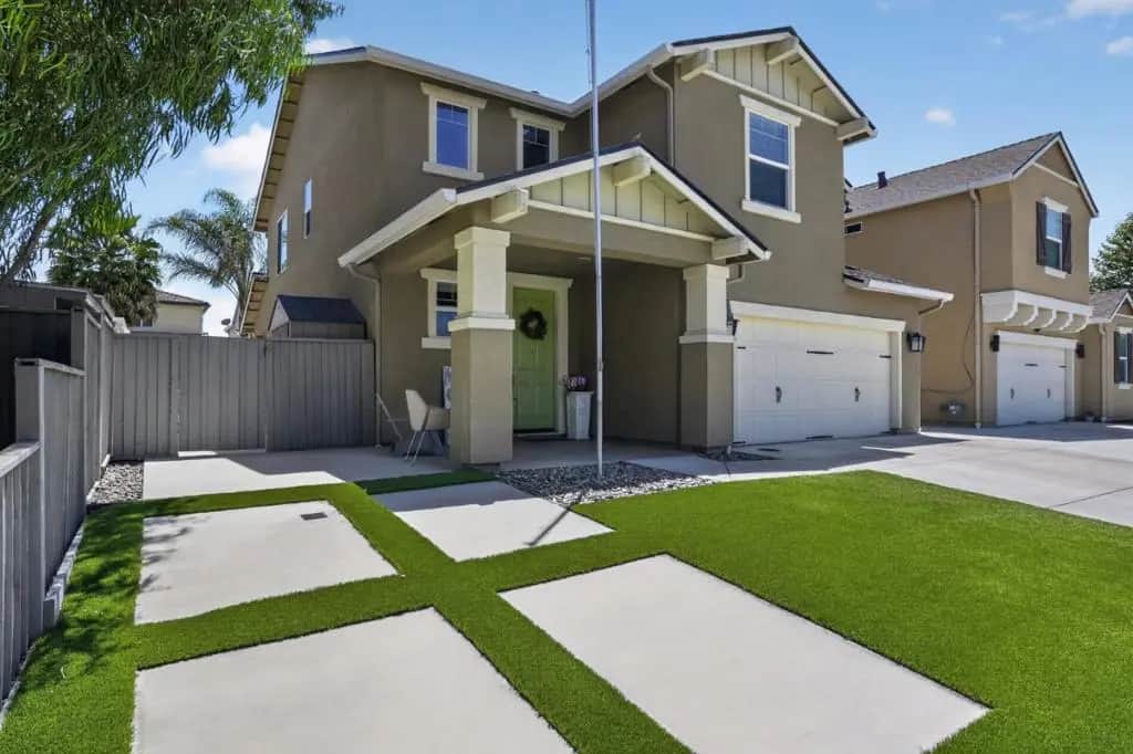 251 Promise Way, Hollister, CA — listing photo 1