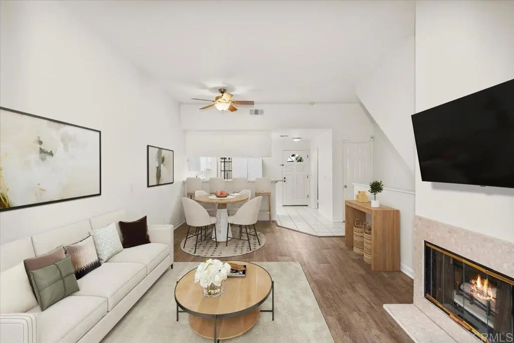 4639 Executive Drive 55, San Diego, CA — listing photo 1