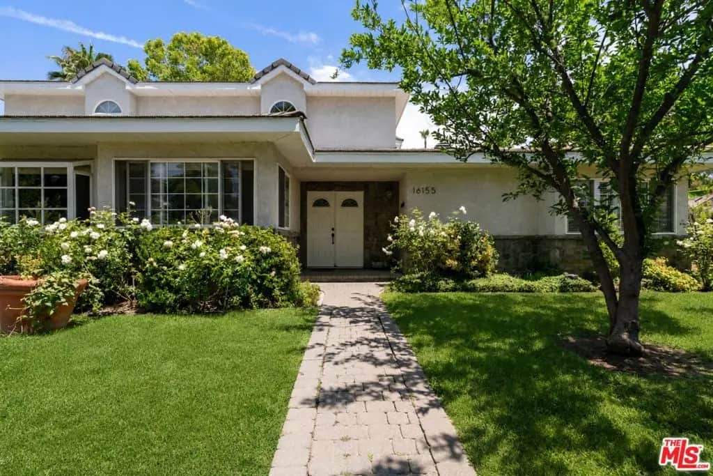 16155 Otsego Street, Encino, CA — listing photo 1