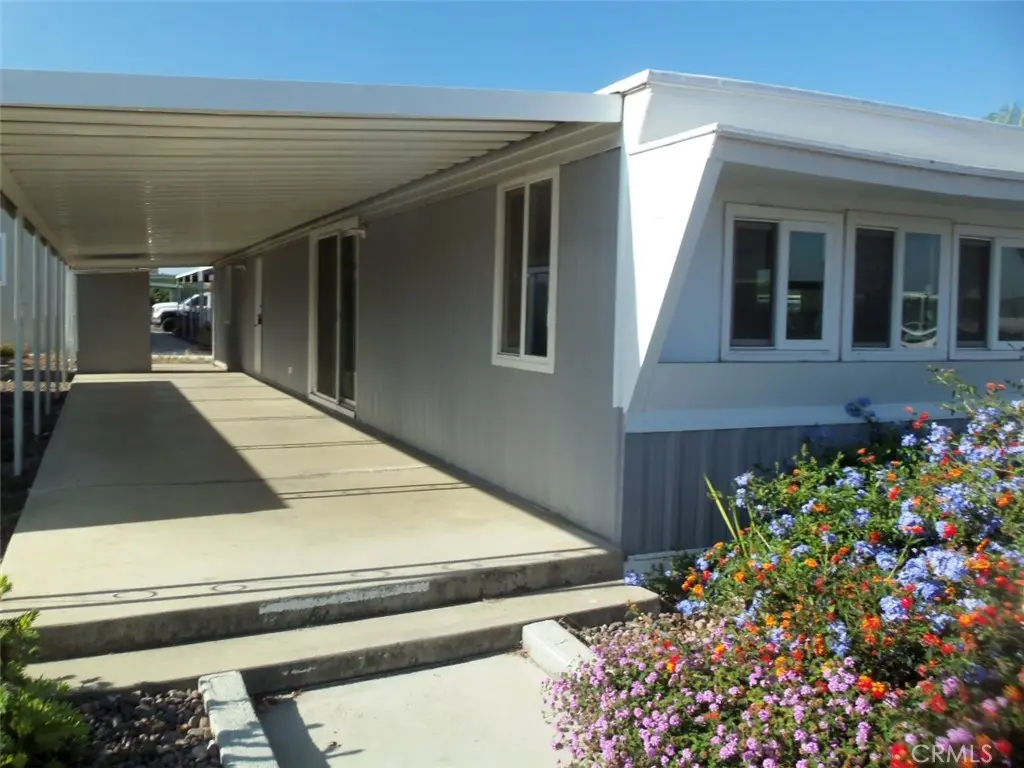 1600 S San Jacinto Avenue 82, San Jacinto, CA — listing photo 1