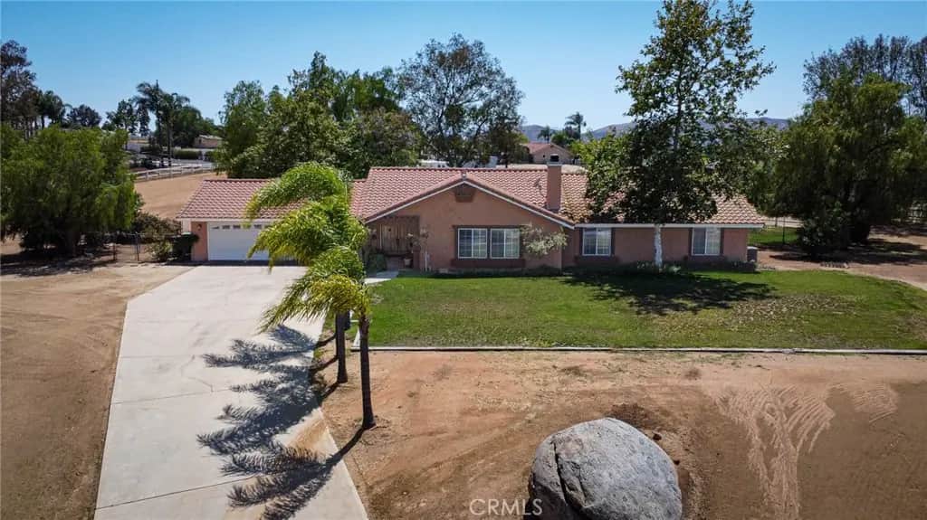 23093 Miners Road, Perris, CA — listing photo 1