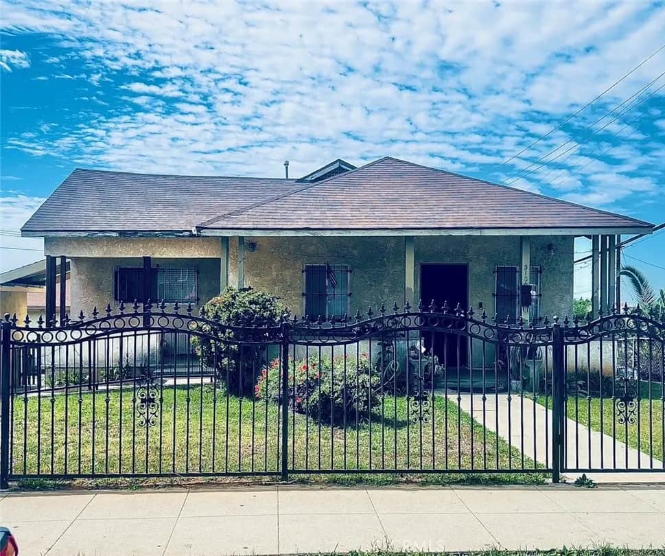 3100 E SIDE Boulevard, Los Angeles, CA — listing photo 1