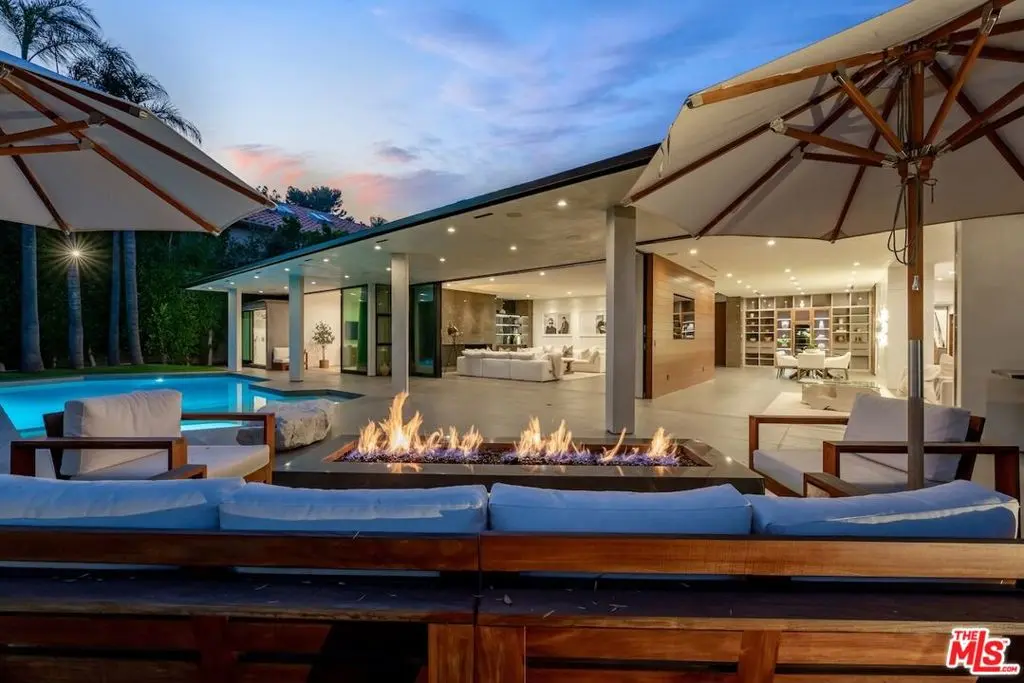 9108 Alanda Place, Beverly Hills, CA — listing photo 1