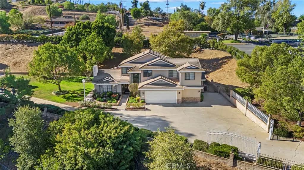 16291 Ringbit Court, Riverside, CA — listing photo 1