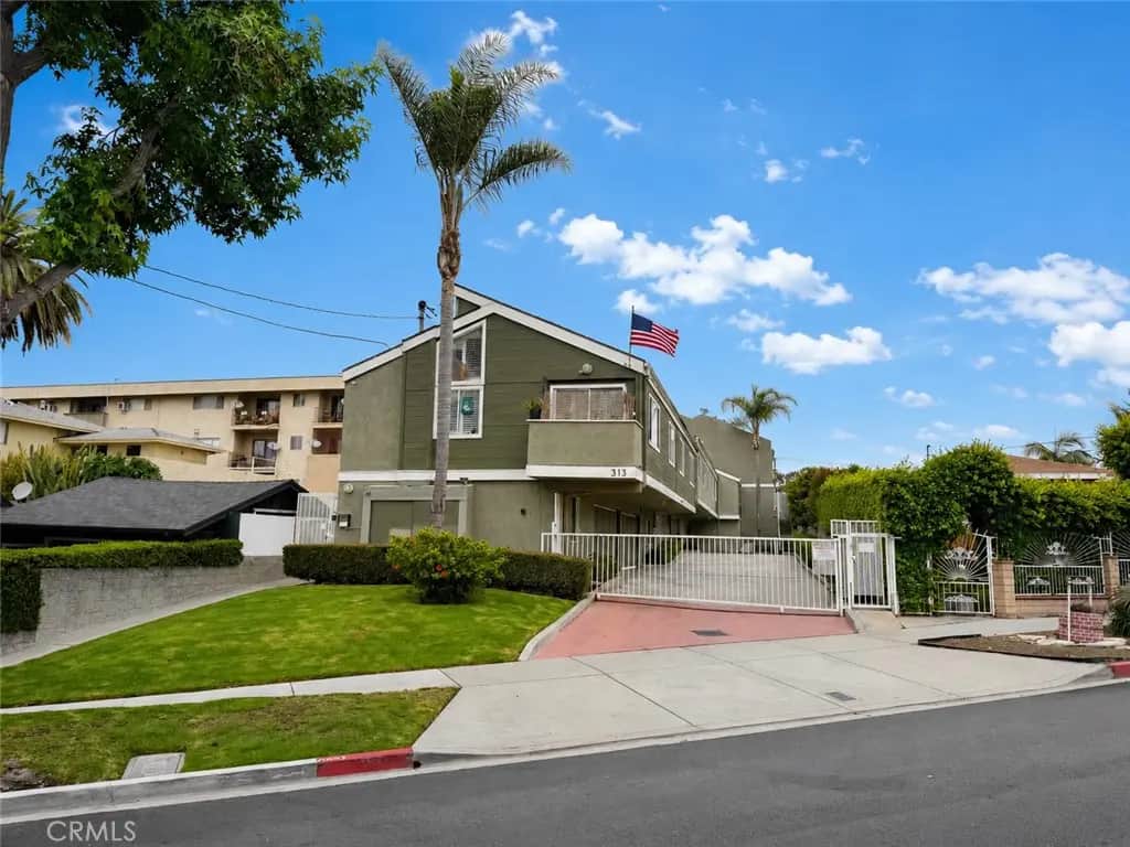 313 E Hyde Park 5, Inglewood, CA — listing photo 1