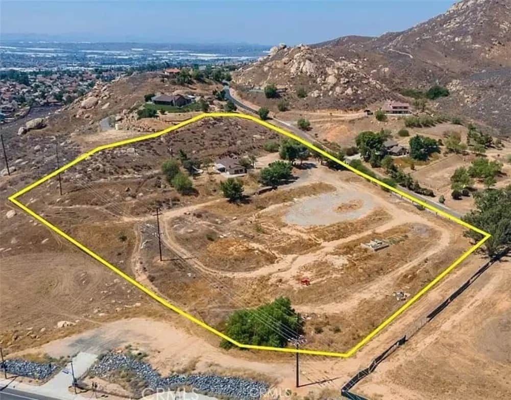 11455 Pigeon Pass, Moreno Valley, CA — listing photo 1