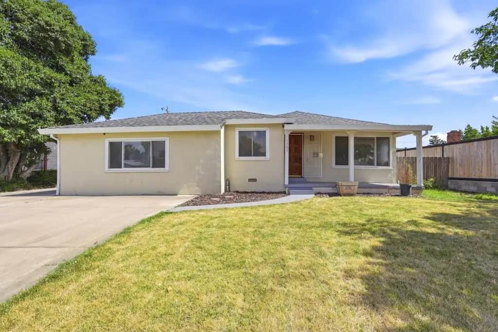 2362 Princeton Avenue, Stockton, CA — listing photo 1