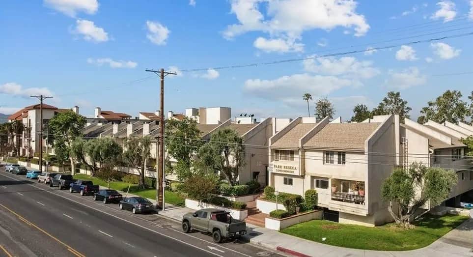 7631 Reseda Blvd. 57V, Reseda, CA — listing photo 1