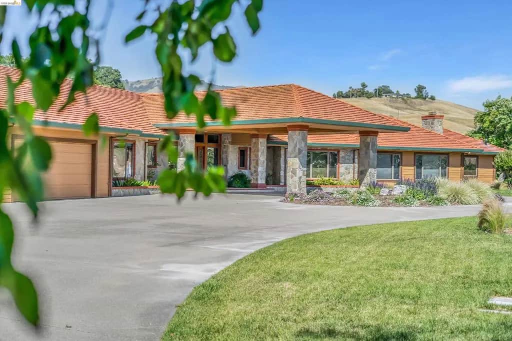 5885 Bruce Dr, Danville, CA — listing photo 1