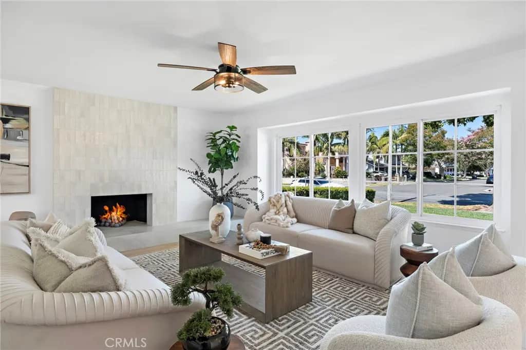 21891 Starfire Lane, Huntington Beach, CA — listing photo 1