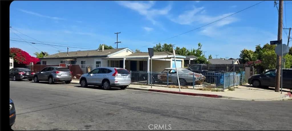 9500 Croesus Avenue, Los Angeles, CA — listing photo 1