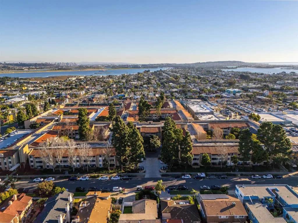1855 Diamond St 5-327, San Diego, CA — listing photo 1