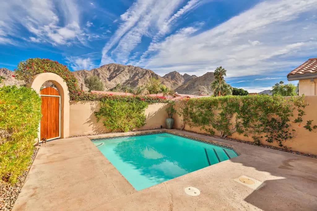54605 Avenue Vallejo, La Quinta, CA — listing photo 1