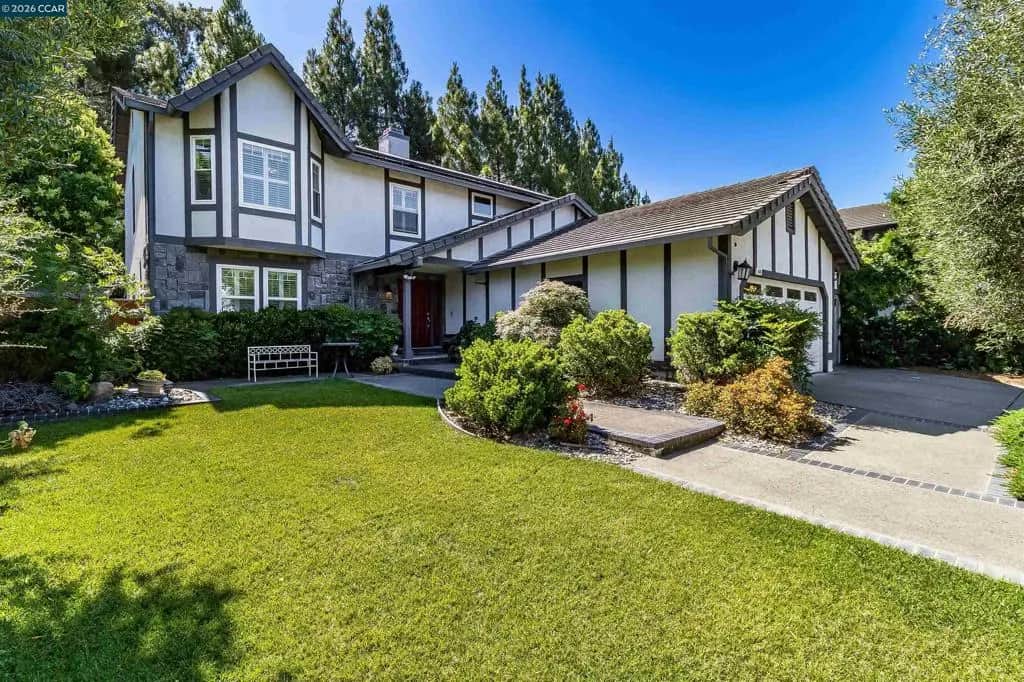 430 Oakwood Cir, Fairfield, CA — listing photo 1