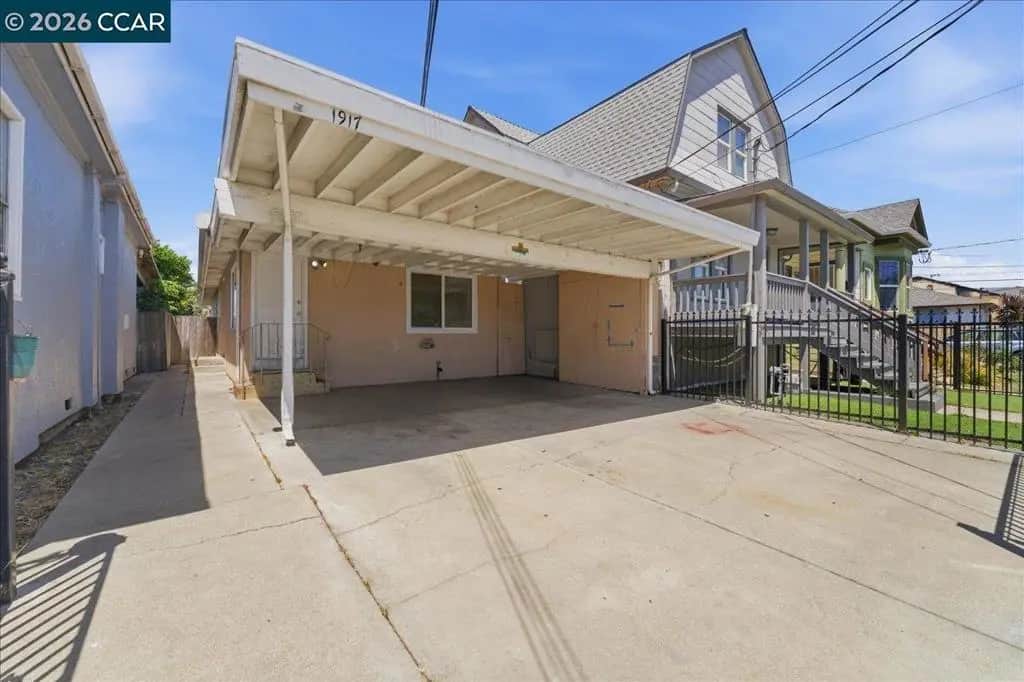 1917 Nevin Ave, Richmond, CA — listing photo 1