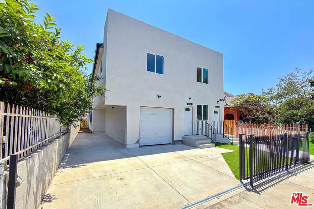 732 E 52nd Street, Los Angeles, CA — listing photo 1