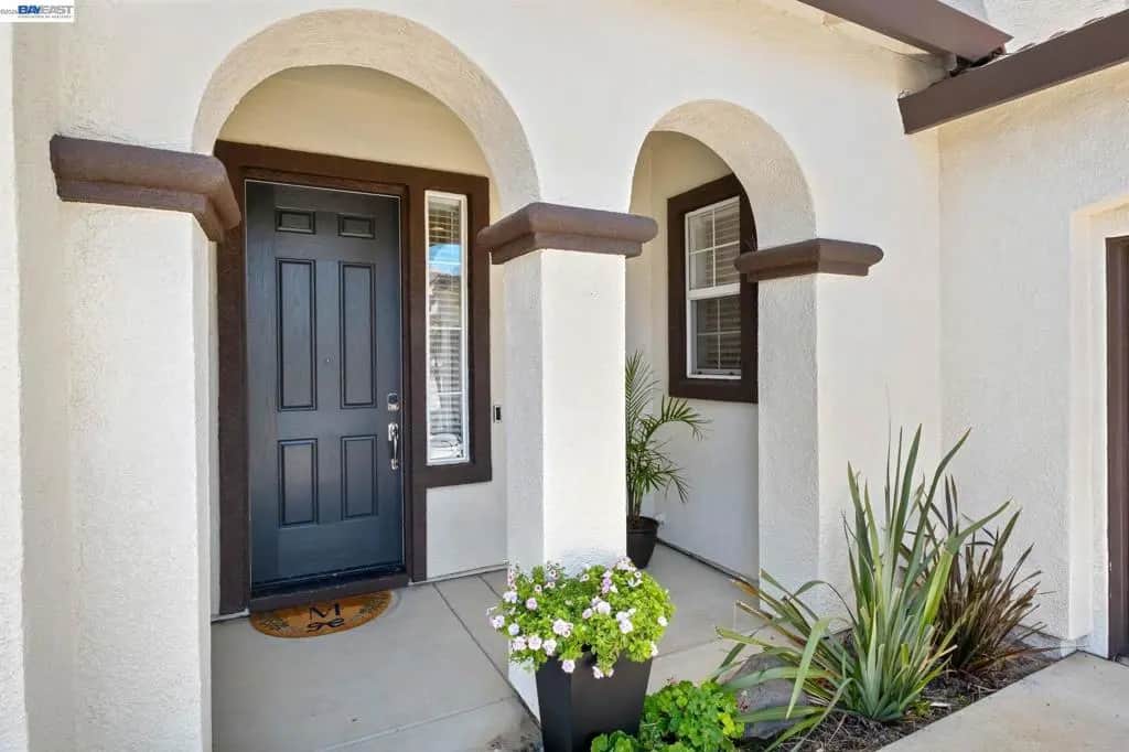 2466 Yosemite Way, Discovery Bay, CA — listing photo 1